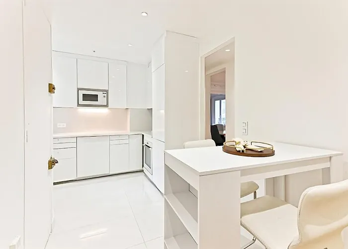 Spacious&bright Apartamento París