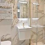 아파트 Spacious And Bright