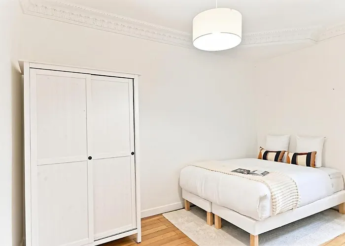 Spacious And Bright Διαμέρισμα Παρίσι