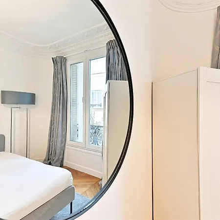 Spacious&bright Apartamento