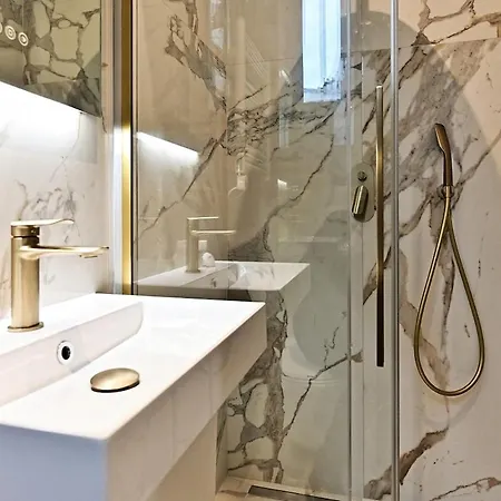 Spacious&bright Apartamento