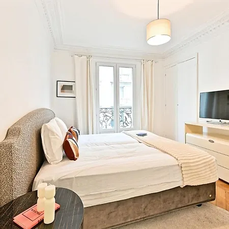 Spacious&bright Apartamento